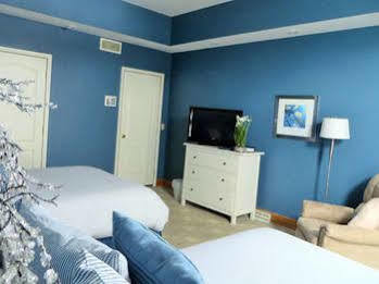 The Seasons At Nicks Place 3*